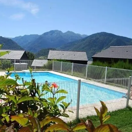 Appartement T2 Avec Balcon A Proximite D'Ax Les Thermes *