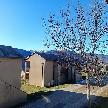 Appartement T2 Avec Balcon A Proximite D'Ax Les Thermes Apartamento