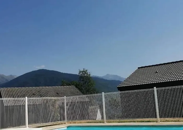 アパート A Proximite D'ax Les Thermes Ignaux